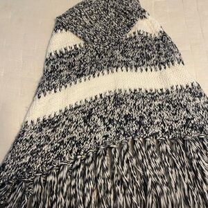 Women's Black and White Knit Poncho